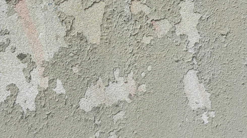 Cracked plaster wall